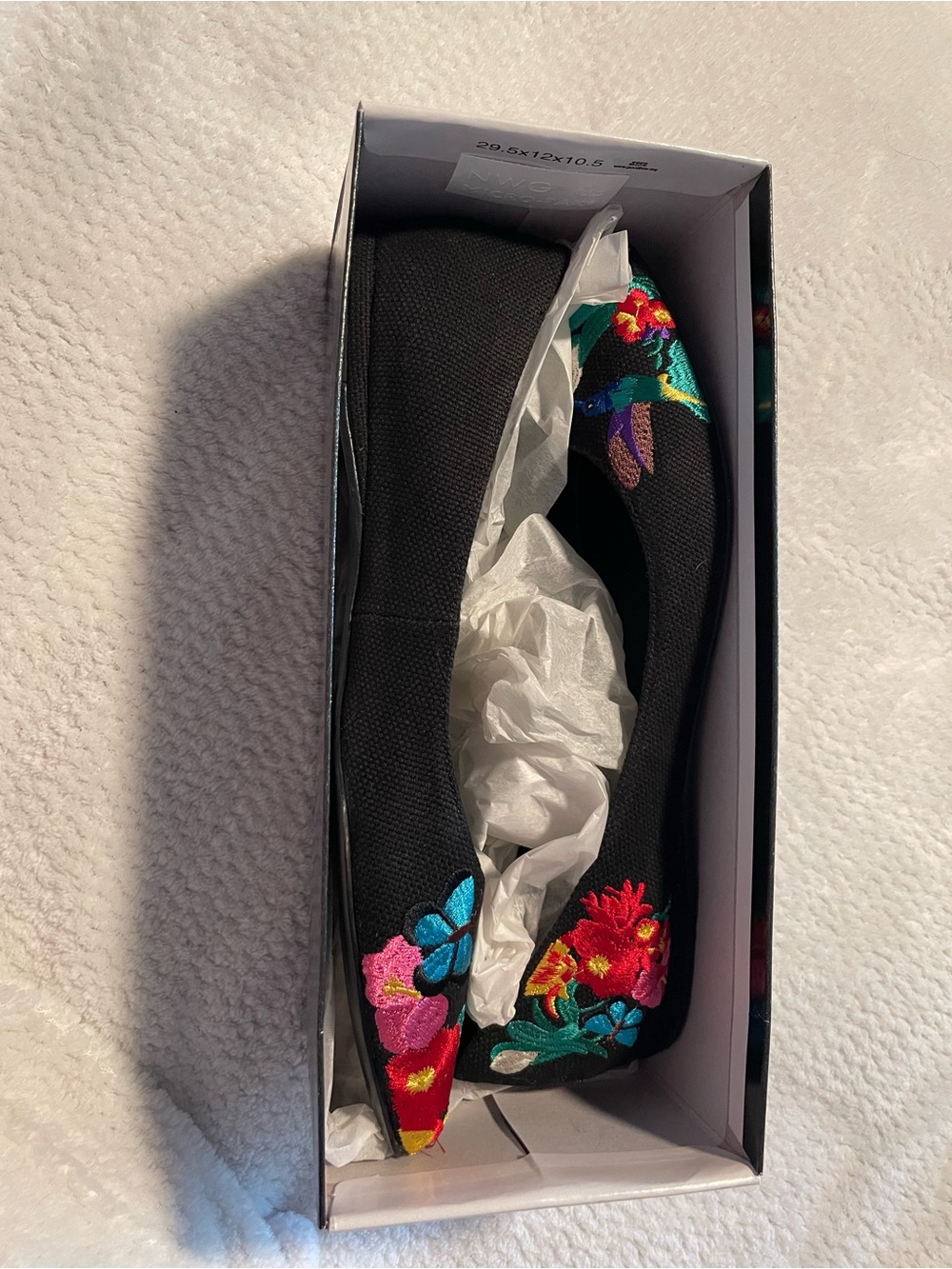 Nine West Black Pointed-Toe Flats with Multicolor Floral Embroidery - Picture 4 of 5